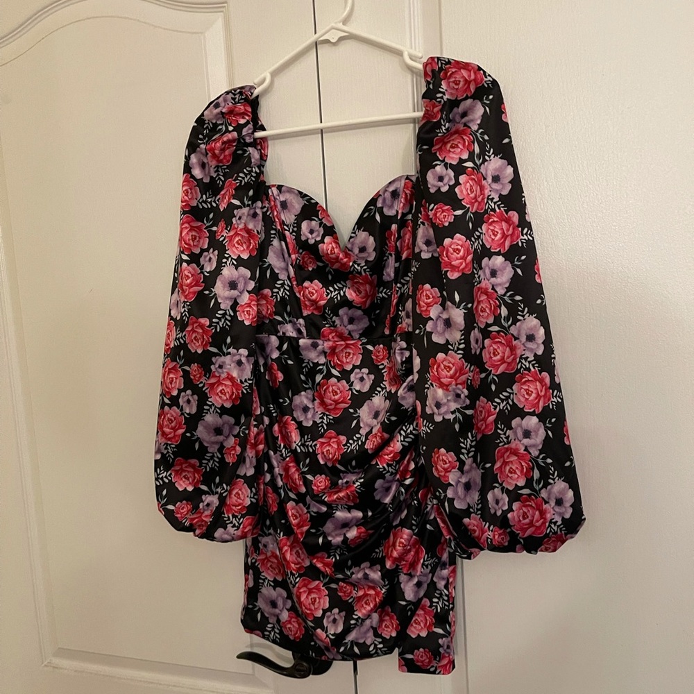 Oh Polly 💜 Satin Puff Sleeve Dress US size 6 - Picture 3 of 6